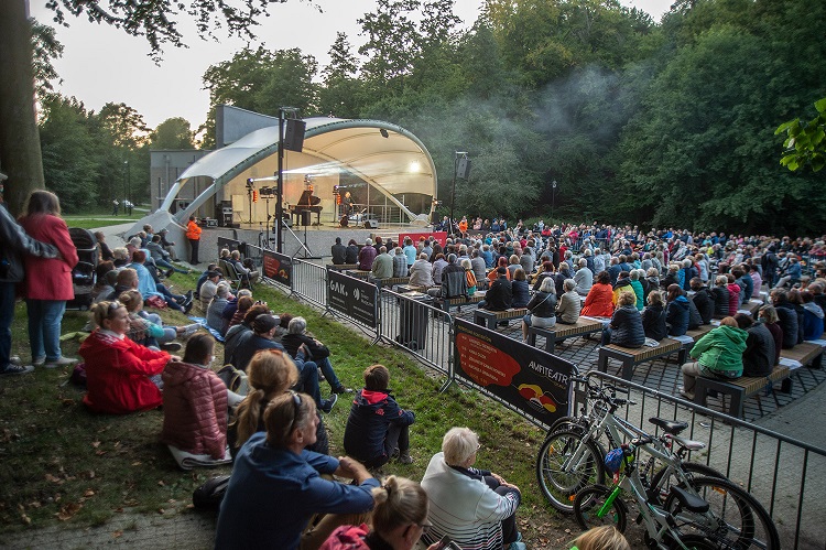 Zbiegniew Zamachowski, 100cznia - Technika Szkodziński